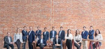 Photo of the Cardumen Capital team.